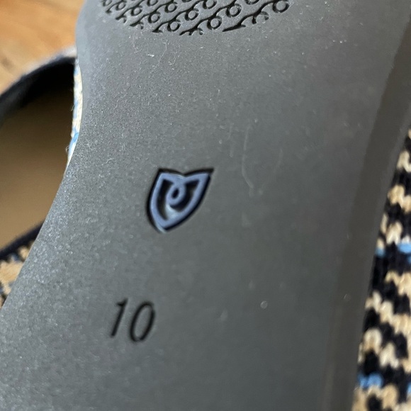 Rothys Point ll Navy Plaid Argyle Tweed Ballet Flats Size 10 - Picture 7 of 9